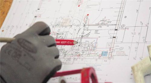 Wer sein Haus kompakt plant, kann die vorhandenen Quadratmeter optimal nutzen und später oft auch noch Heizenergie sparen. Foto Kai Remmers/dpa