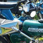 Gut 50 Schnauferl begeistern Besucher beim Oldtimer-Treffen zum Garser Volksfest