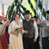 Hochzeit unter Trachtlern in Kolbermoor