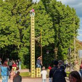 Kistenstapeln beim Feuerwehrfest