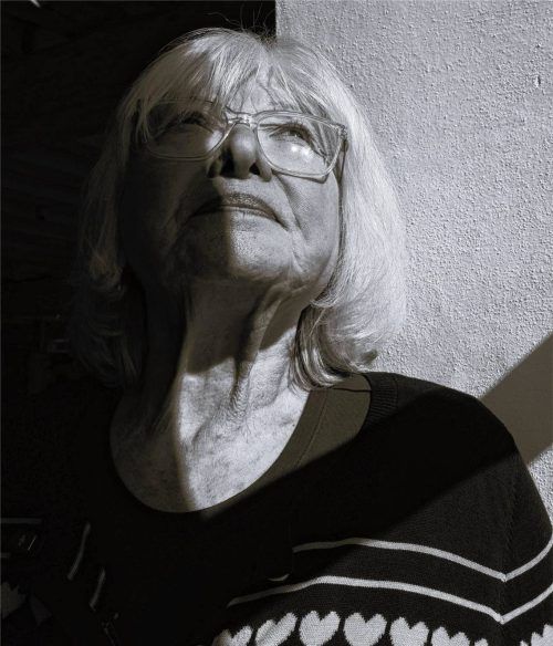 Aus dem Dunkel ins Licht: Lynne Farbman wurde im KZ Mühldorf geboren.Foto Gruber