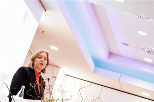 Bärbel Bas (SPD), Bundesministerin für Arbeit und Soziales, spricht bei der Bundesvertreterversammlung der Deutschen Rentenversicherung. Foto dpa