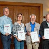 Lenz Hamberger für 60 Jahre Mitgliedschaft in der ÜWG geehrt