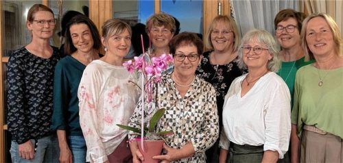 Bei der Jahresversammlung: (von links) Brigitte Fink, Heike Schachner, Elisabeth Pfenninger, Helga Reininger, Luitgard Mühlegger, Monika Schillmeier, Luise Lackmaier, Marianne Maier, Margit Hütter. Foto re