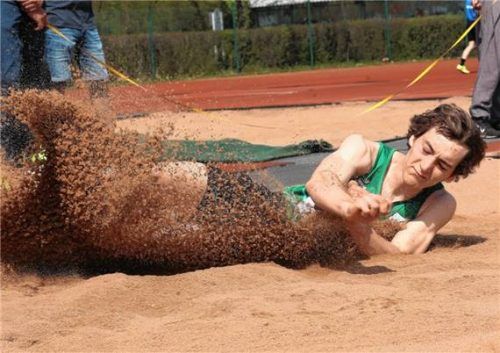 Benjamin Seidel vom SV Schloßberg-Stephanskirchen siegte im Fünfkampf der Jugend U20.Foto Ludwig Stuffer