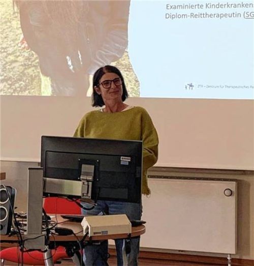 Bianca Reiss stellte eindrucksvoll die Reittherapie in der Stiftung Ecksberg vor.Foto Stettner
