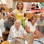 Zeitung pünktlich zum Frühstück geliefert