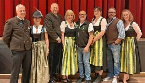Die erfolgreichsten erwachsenen Schützen.Foto re