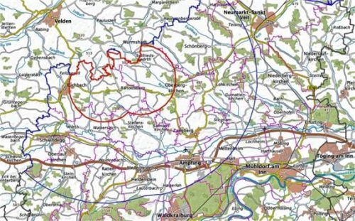 Die Karte zeigt die erweiterte Schutzzone (rot) und Überwachungszone (blau) rund um Buchbach und Oberbergkirchen. Foto Landratsamt