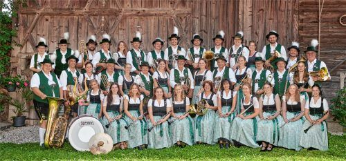Die Musikkapelle Bad Endorf feiert in diesem Jahr ihr 100-jähriges Bestehen.Fotos  Foto Winkler – Gerhard Winkler