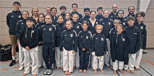 Die Taekwondo-Kämpfer des TSV 1880 Wasserburg bei der oberbayerischen Meisterschaft. Foto  re
