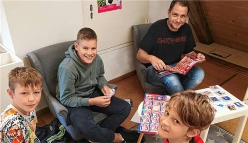 Die Tauschbörse fand zuletzt zur EM 2024 statt.Foto  Markt Prien
