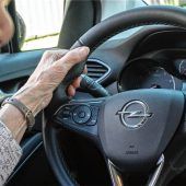 Fahrerflucht: Prozess gegen 95-Jährige