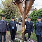 Feldkreuz erstrahlt in neuem Glanz