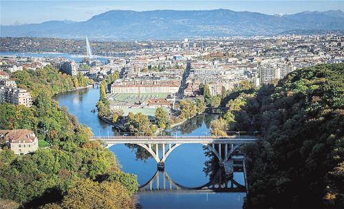 Genf (gr. F.) und die Luxusuhren: In der Schweizer Stadt gibt es einzigartige Exemplare zu sehen (l.).