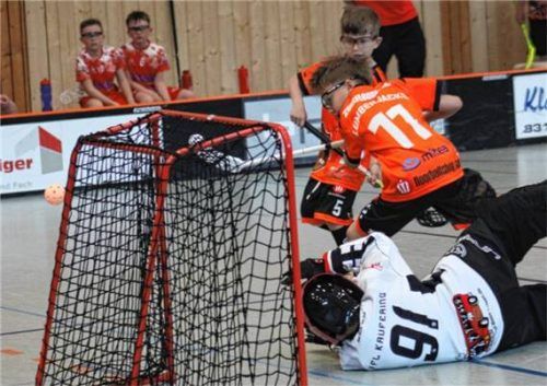 Große Chance für die Lumberjacks Rohrdorf, der Ball geht aber neben das Tor. Foto re
