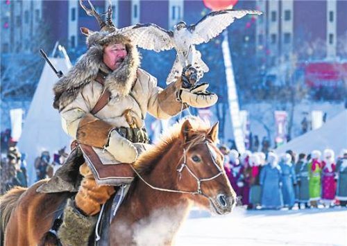 Immaterielles UNESCO-Kulturerbe: das Naadam-Festival. Fotos Hindustan Times, NurPhoto, Pond5 Images, VCG, ZUMA Press Wire, Dreamstime