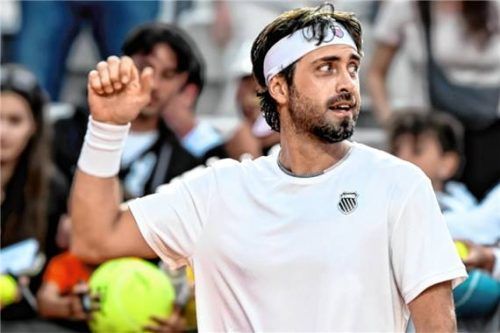 Jubel bei Nikoloz Basilashvili nach dem Sieg gegen Ben Shelton beim ATP-Masters in Rom.Foto Imago Images