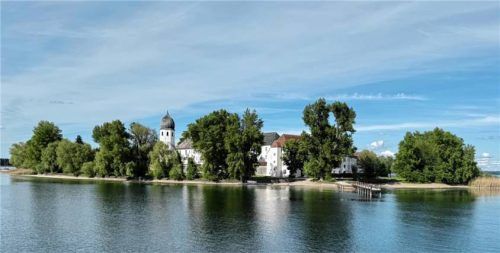 Mehrkosten in Höhe von 611 Euro für Arbeiten im Umfeld des Clubhauses des Wassersportvereins auf der Fraueninsel hatten für Diskussionen gesorgt. Um sich rechtlich abzusichern, wurde der Fall an die Rechtsaufsicht übergeben. Foto Nägele