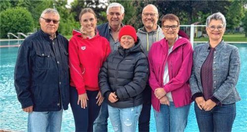 Nach den Neuwahlen: (von links) Frank Seidak, Stefanie Hellmiss, Hans Berger, Daniela Aschenbrenner, Hans Schrubar, Renate Wieser, Simone Liebl. Es fehlt Veronika Lengauer. Foto Wieser