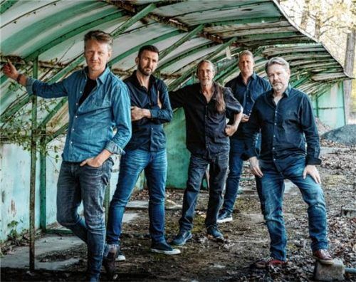 Pop, Soul und Country: Die Band Backwood rockt am Freitag im Kurpark.Foto  re