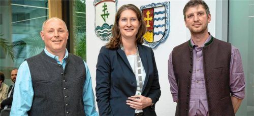 Spitzentrio von Bernau: (von links) Zweiter Bürgermeister Franz Praßberger (FW/ÜWG), Bürgermeisterin Irene Biebl-Daiber (CSU) und Dritter Bürgermeister Franz Schnaiter (CSU).Foto Berger