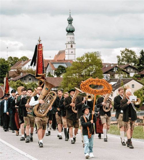 Über 1.000 Menschen waren am Festsonntag der Feuerwehr unterwegs. Der Jubelverein hatte ein Fest der Superlative auf die Beine gestellt.Fotos  Kienzl