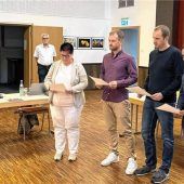 Vier neue Mitglieder eingeschworen