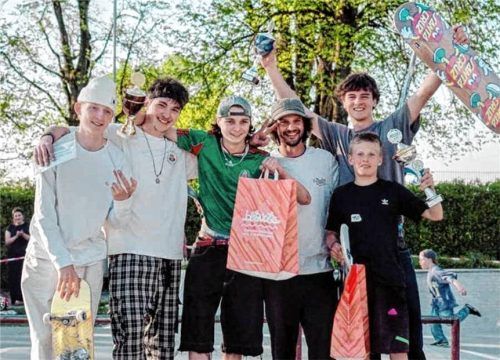 Viele Nachwuchstalente traten beim ersten Skate-Contest in Wasserburg am Skatepark an. Foto Adam Cater