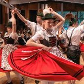 Jugendliche begeistern beim Wirtshausmusizieren