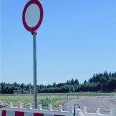Asphaltschichtist aufgetragen