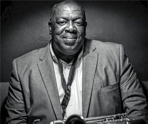 Altsaxofonist Jesse Davis kommt mit seinem Quartett.Foto  re