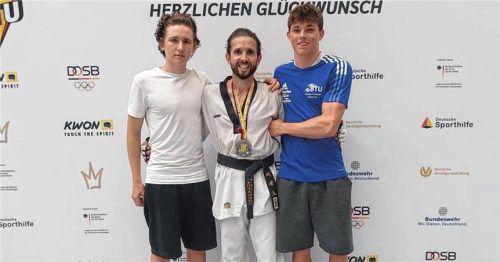 Bei der deutschen Meisterschaft in Hamburg: Fabian und Max Jaroljmek sowie Simon Seltmann (von links).Foto  TSV 1880 Wasserburger e.V.