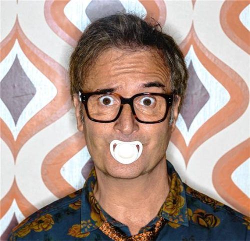 Comedian Chris Boettcher beleuchtet auf unnachahmliche Weise die Baby-Boomer. Foto  König