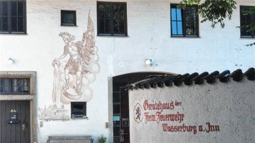 Das alte Feuerwehrhaus in Wasserburg. Bauarbeiten für ein neues sollen bald beginnen. Foto Weinfurtner