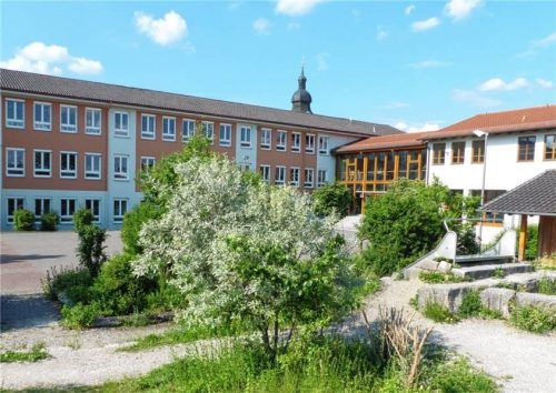 Das Pausengelände der Grund- und Mittelschule Eiselfing. Foto Burlefinger
