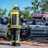 74-Jährige verletzt und 15.000 Euro Schaden