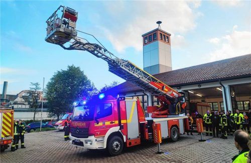 Die Drehleiter für die Feuerwehr Neumarkt-St. Veit wurde bereits angeschafft. Sie leistete bereits wertvolle Hilfe bei diversen Einsätzen. Fotos  Dalhoff