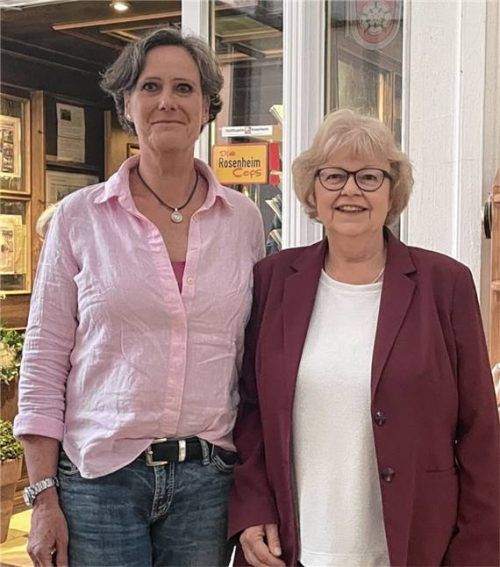 Die im Amt bestätigten Vorsitzenden von „MaVia“, Christiane Cremer (links) und Karin Gack (rechts). Foto Grun