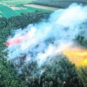 300 Einsatzkräfte bekämpfen Inferno im Chiemseemoos