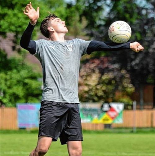 Er ist der erste Spieler des MTV Rosenheim in der deutschen Junioren-Nationalmannschaft: Maxi Ortmeier.Foto re