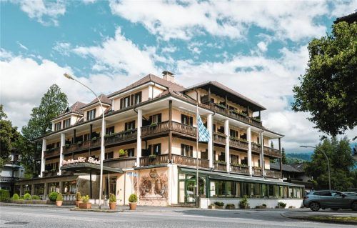Haus mit historischem Charme: das neue HENRI Hotel in Garmisch-Patenkirchen. Fotos DSR Hotel Holding
