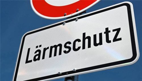 In Bergen steht die Verlängerung der Veränderungssperre im Gebiet Enthal-Bernhaupten an. Ein Lärmschutzgutachten zeigt, dass beim geplanten Bebauungsplan Schutzmaßnahmen gegen Verkehrslärm notwendig sind. Foto dpa