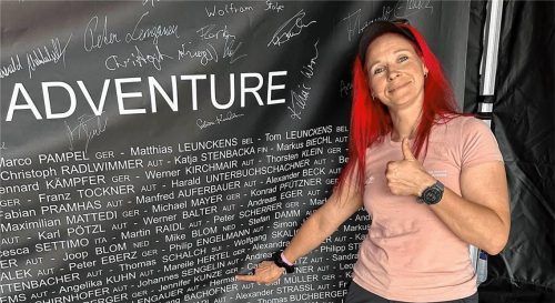 Jennifer Kunze (45) aus Vogtareuth hat nach einem Bandscheibenvorfall über ihren Ehemann Falko zum Radsport gefunden. Foto Kunze