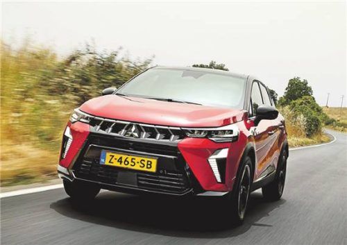 Kosmetischer und technischer Aufwand: Mitsubishi hat sein Kompakt-SUV ASX gründlich überarbeitet. Foto MITSUBISHI