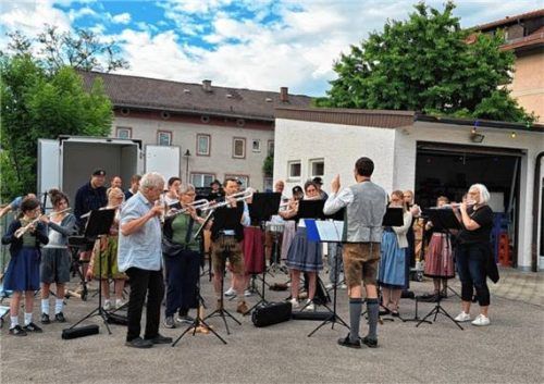 Mit Musik macht auch der Weisertwecken mehr Spaß.Foto re