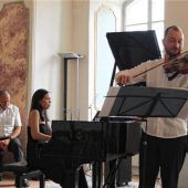 Der mit der Bratsche tanzt