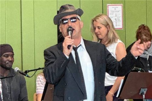 Sepp-Konzert: Wenn der Werklehrer zum Blues Brother wird. Foto Kirchner