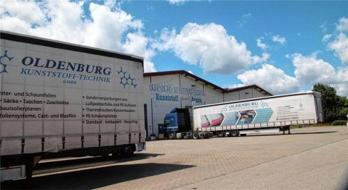 Um die Entwicklung des Betriebes der Oldenburg Kunststoff-Technik zu sichern, hat der Gemeinderat die Änderung des Bebauungsplanes für den südwestlichen Bereich in der Eichfeldstraße einvernehmlich beschlossen. Foto Zandl