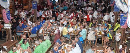 Auf dem Volksfest Töging erwartet die Besucher ein abwechslungsreiches Programm für die ganze Familie.